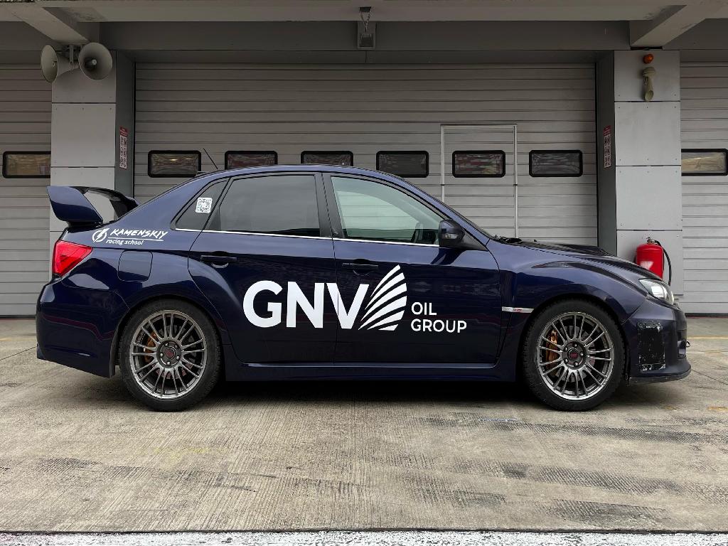 Subaru STi